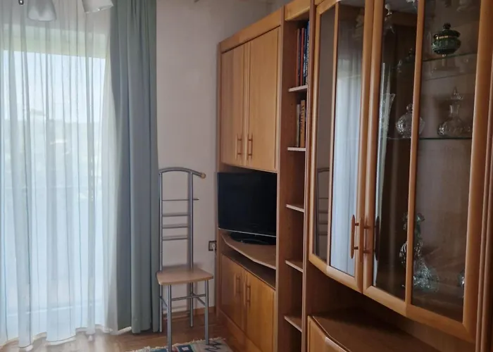 Lägenhet Am Stadtrand Sankt Poelten