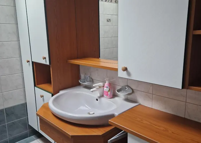 Am Stadtrand Lägenhet Sankt Poelten